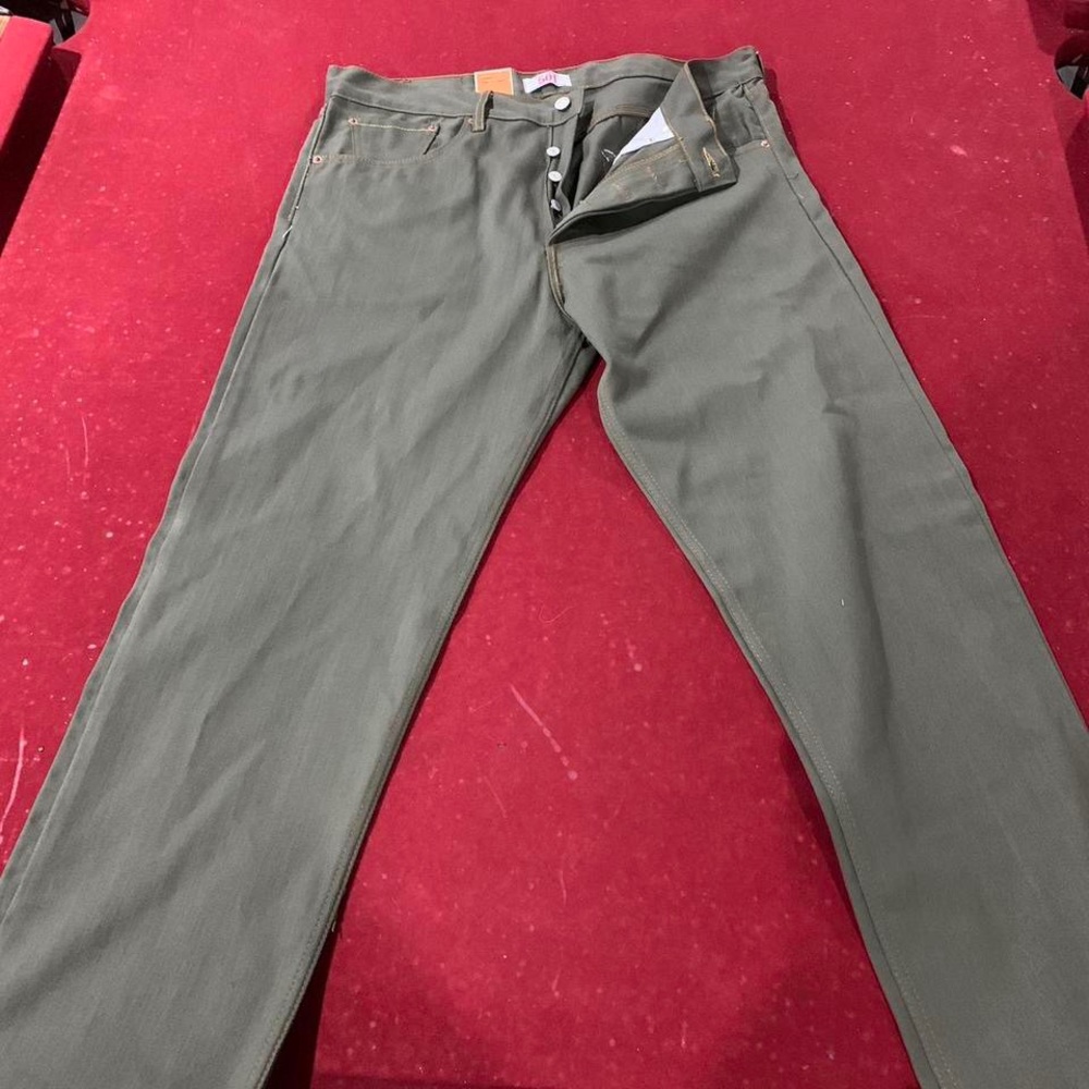 Vintage Levi’s 501 jeans